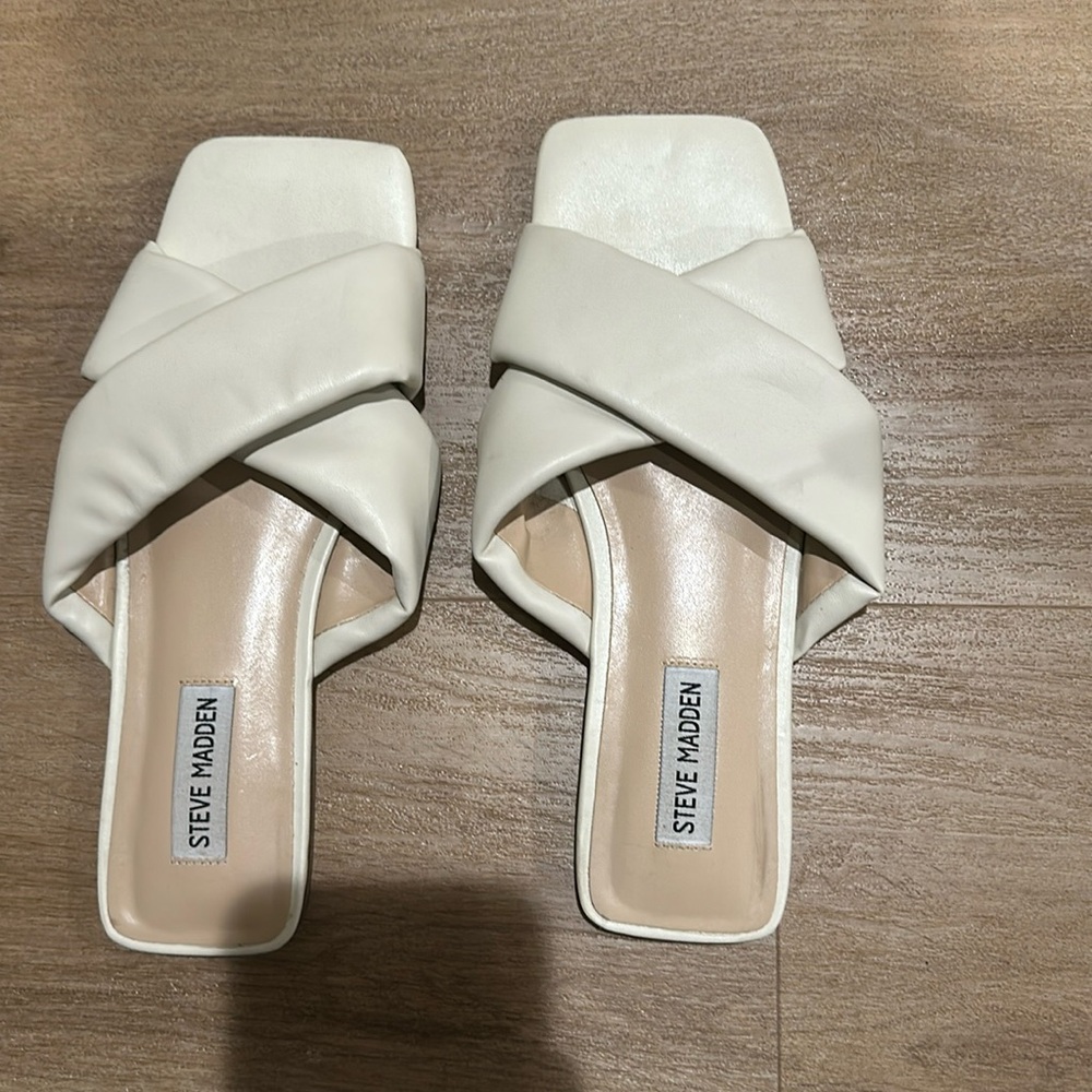 Steve Madden sandals